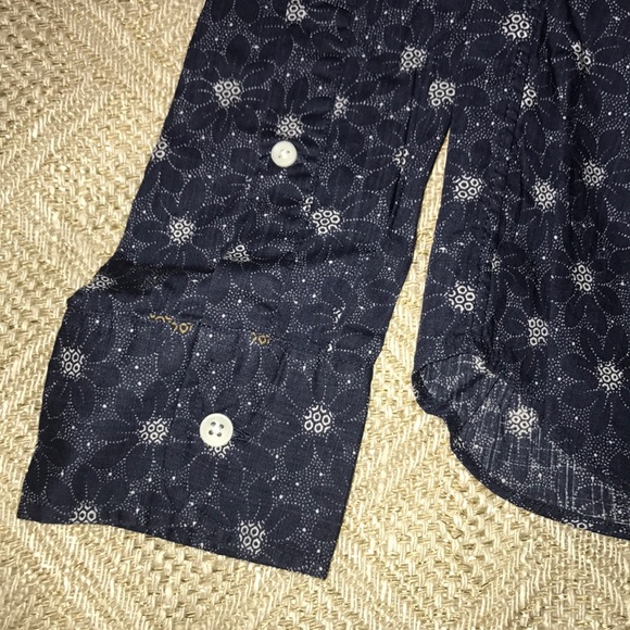 J. Crew buttondown sz small - Picture 3 of 3